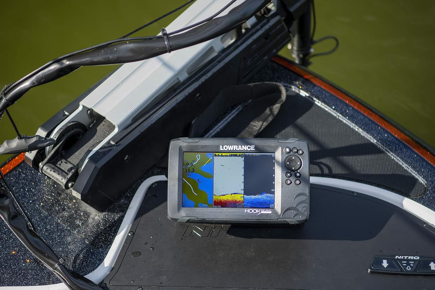 Hook Reveal SplitShot Fish Finder – Clear Sonar, Live Maps & Easy Controls